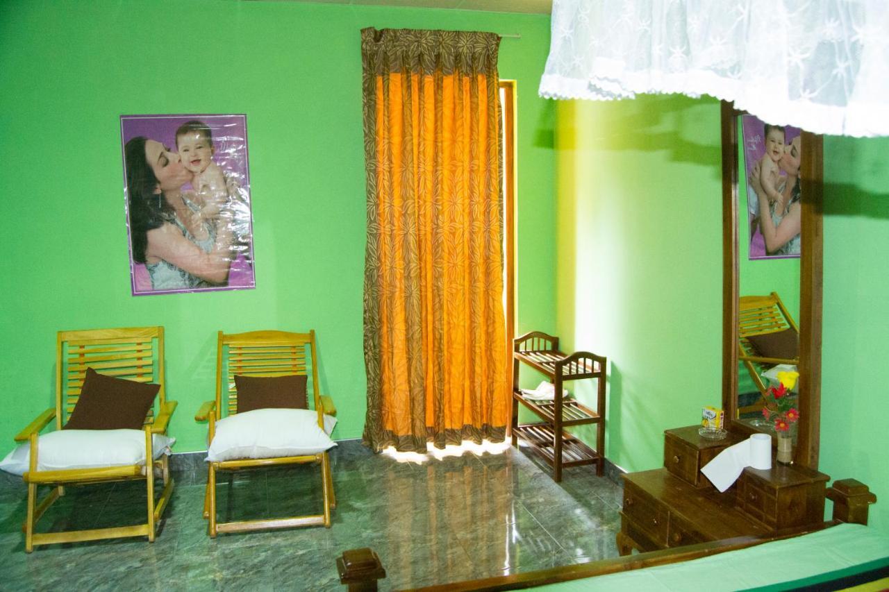 Hotel Iduwara Guest Sigiriya Exterior foto